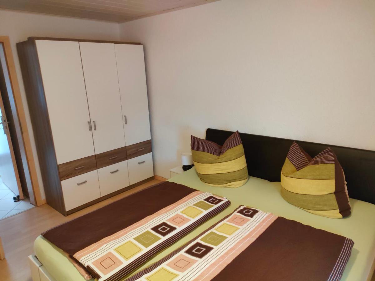 Susis Ferienwohnung Lahnau Екстер'єр фото